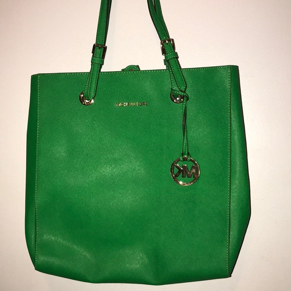 Green Michael kors tote